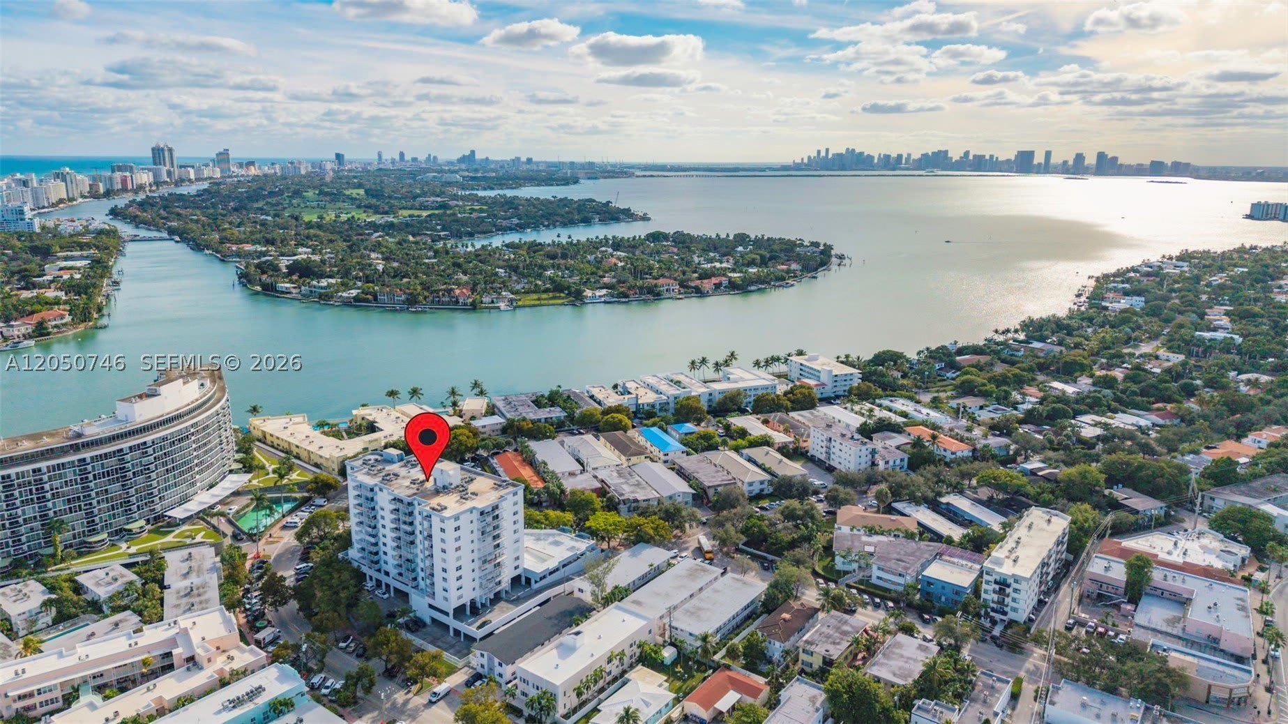 6900 Bay Dr – photo 1