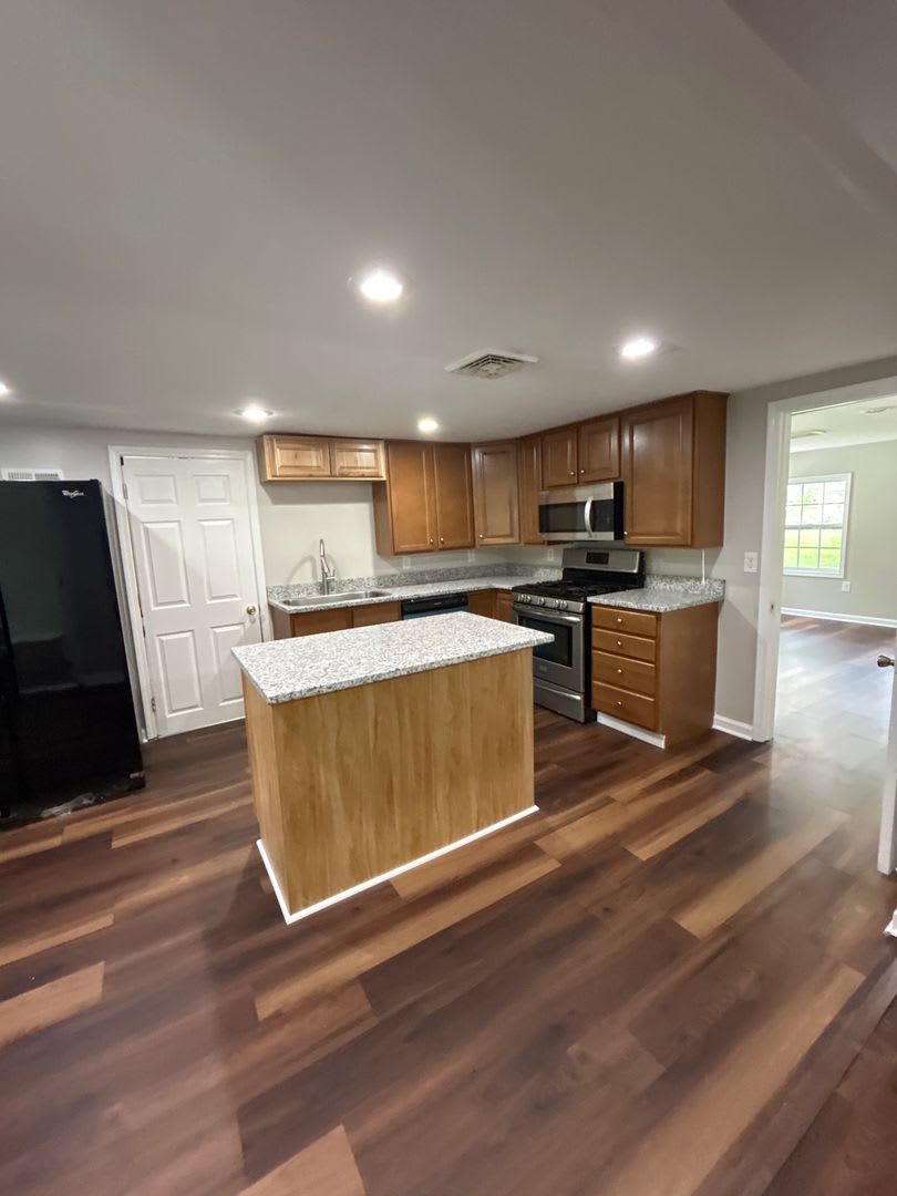 2 Br House In Salem Va – photo 1 of 84