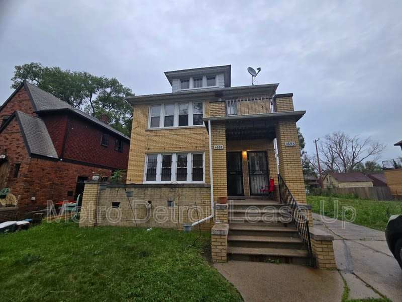4696 Nottingham – photo 1