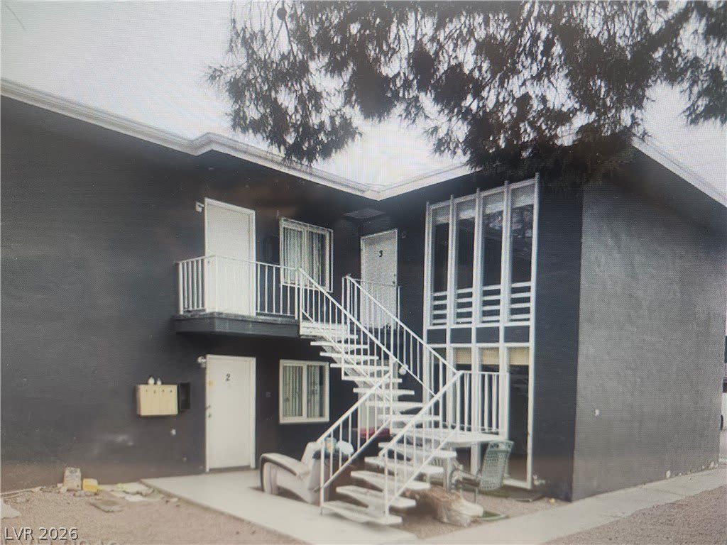 1423 Sombrero Drive – photo 1 of 5