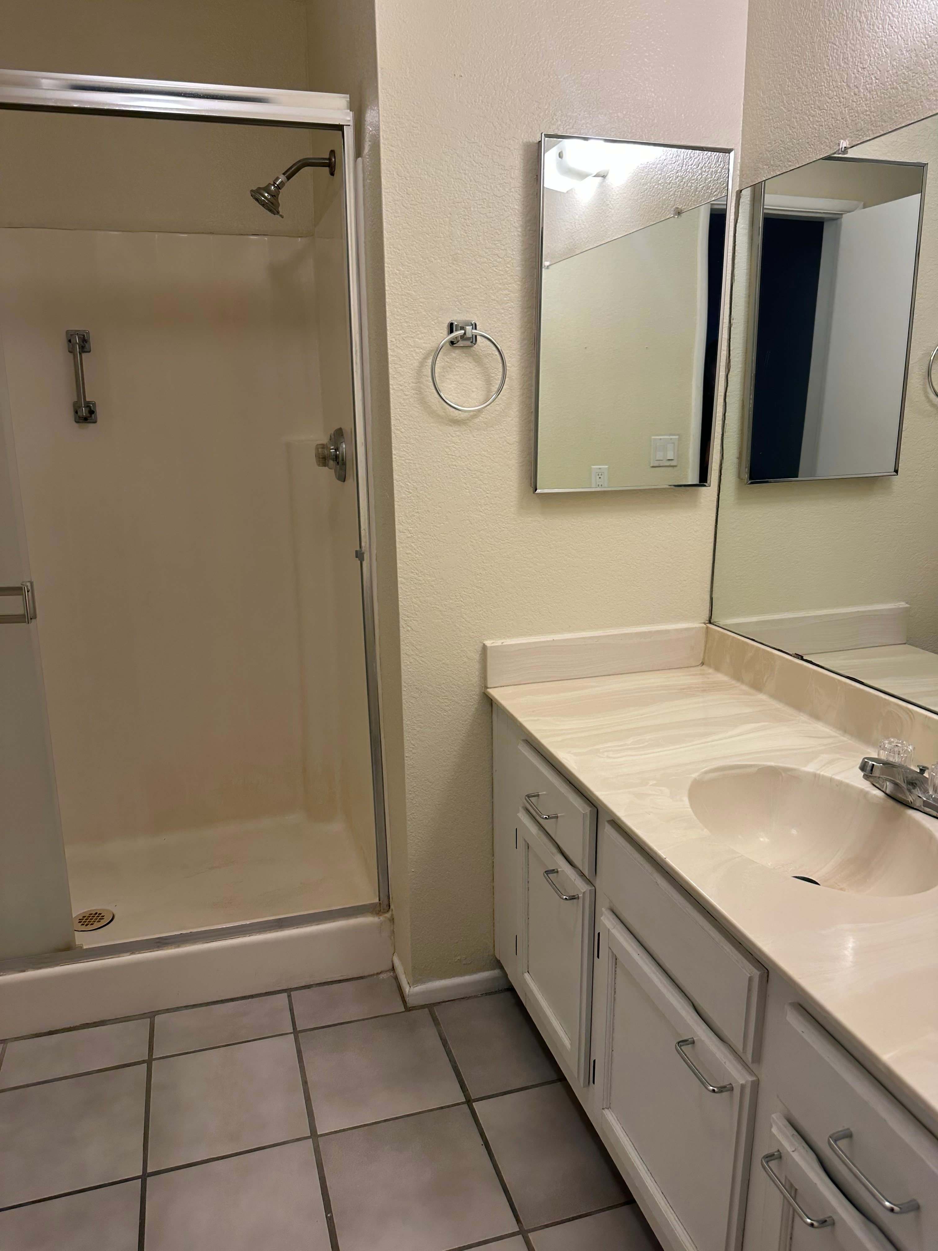 5326 W Peoria Ave – photo 1