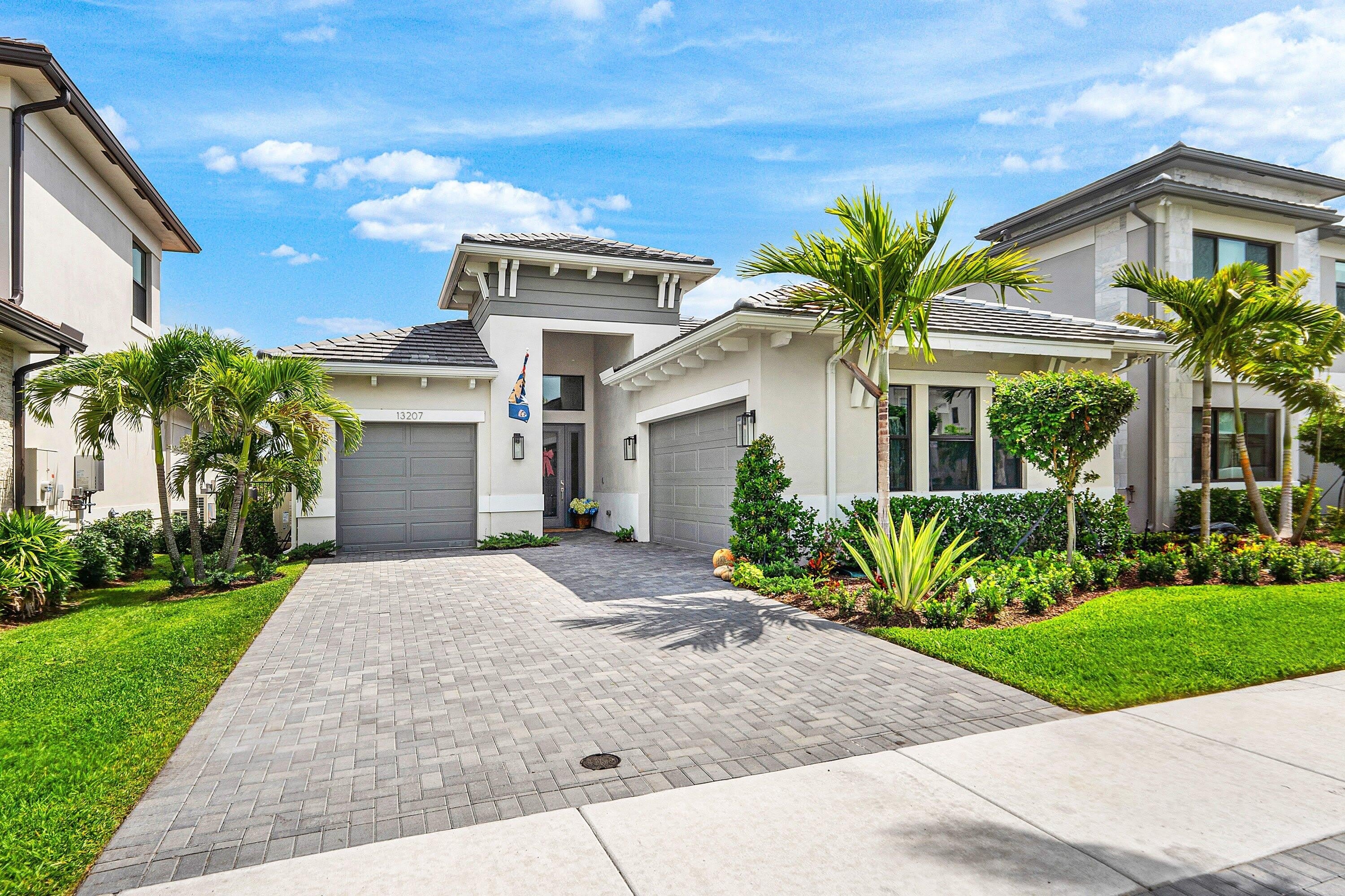13207 Feathering Way – photo 1