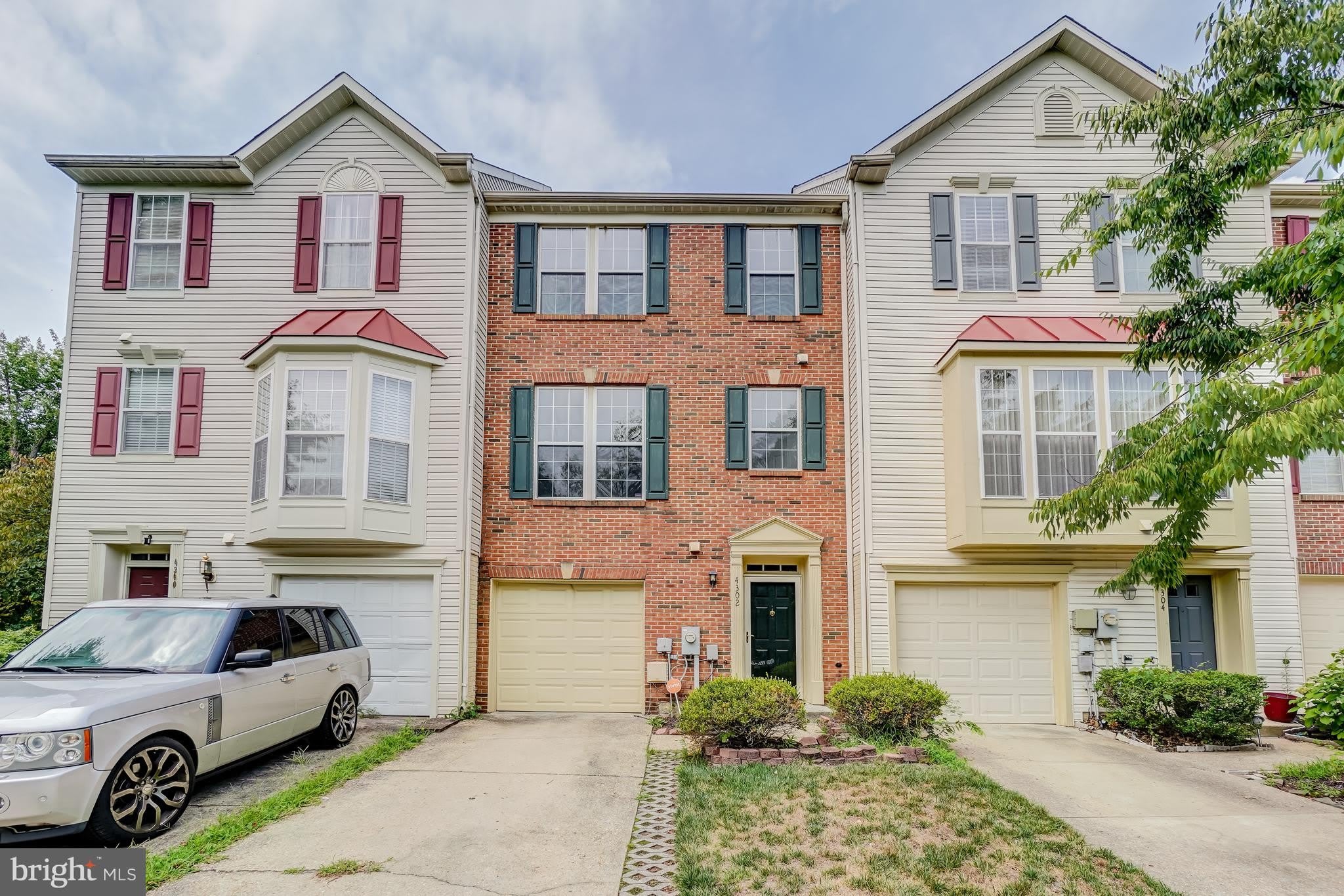 4302 DAY LILY Drive – photo 1 of 33