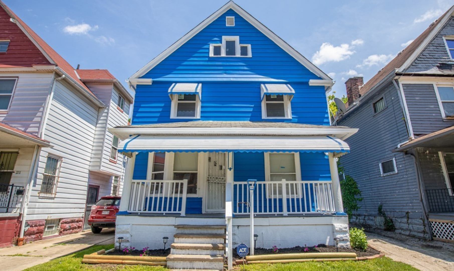 Newly Renovated 4BR/2BA – photo 1