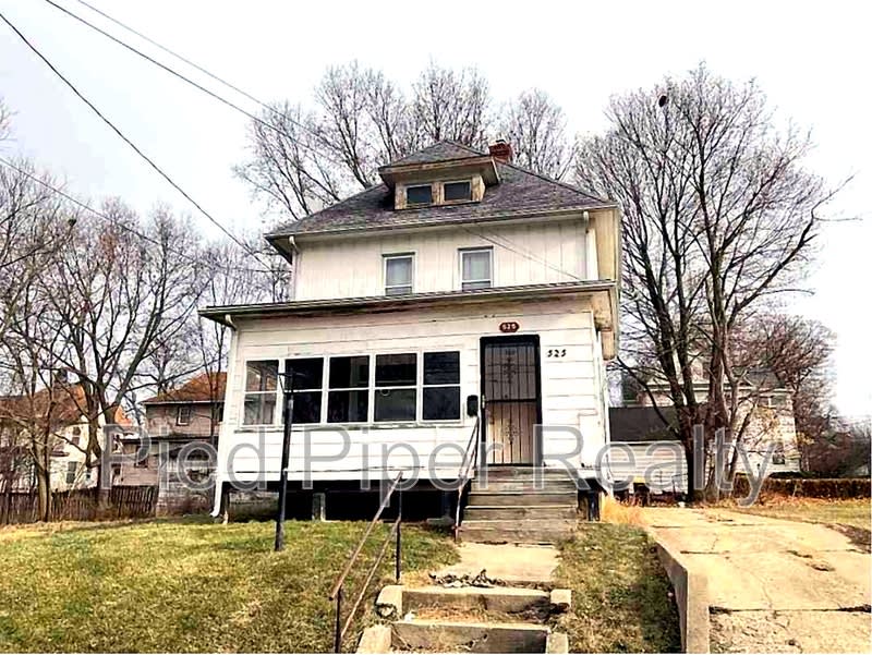 525 S State Ave – photo 1