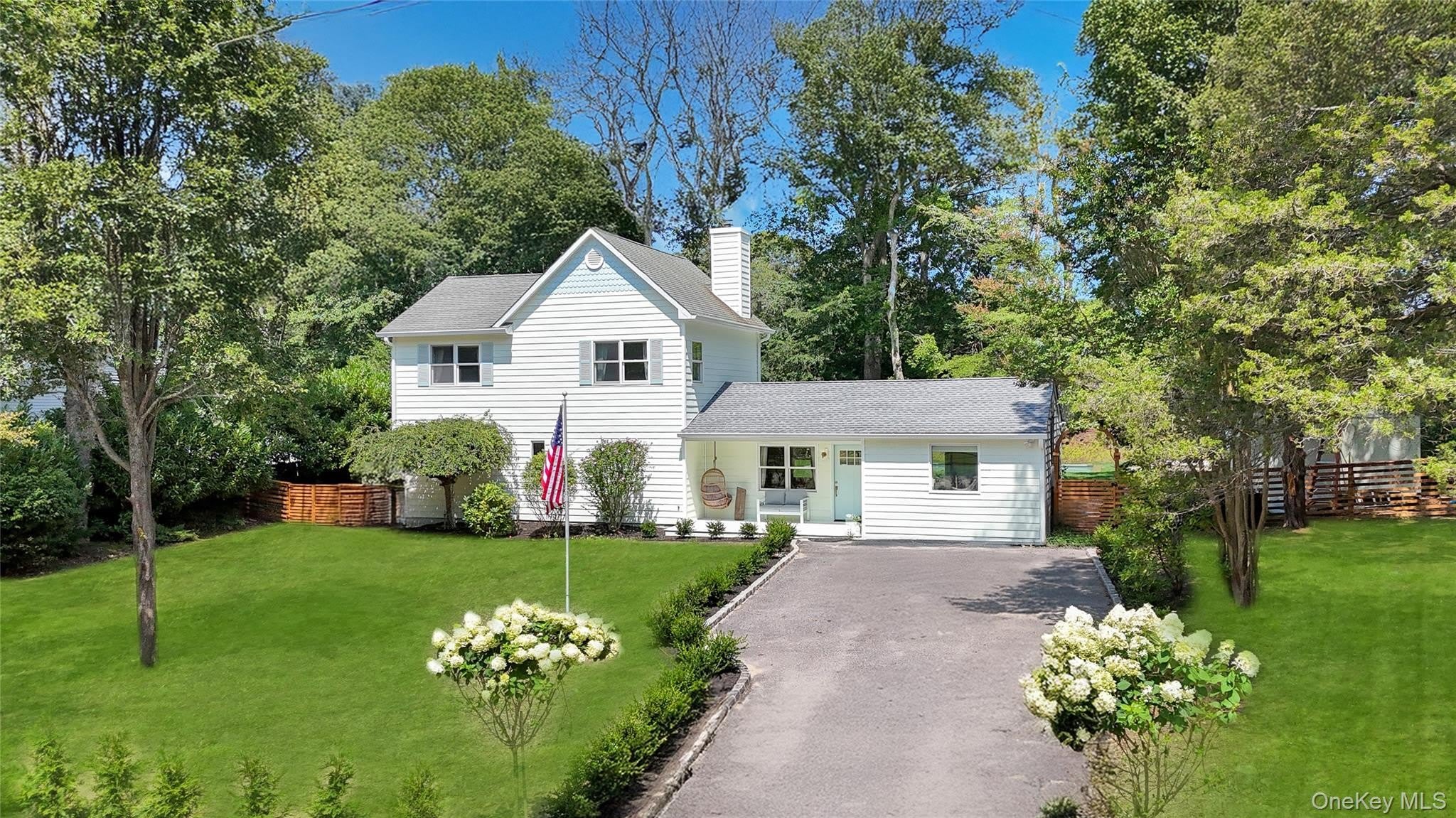 9 Pine Tree Road – photo 1 of 20