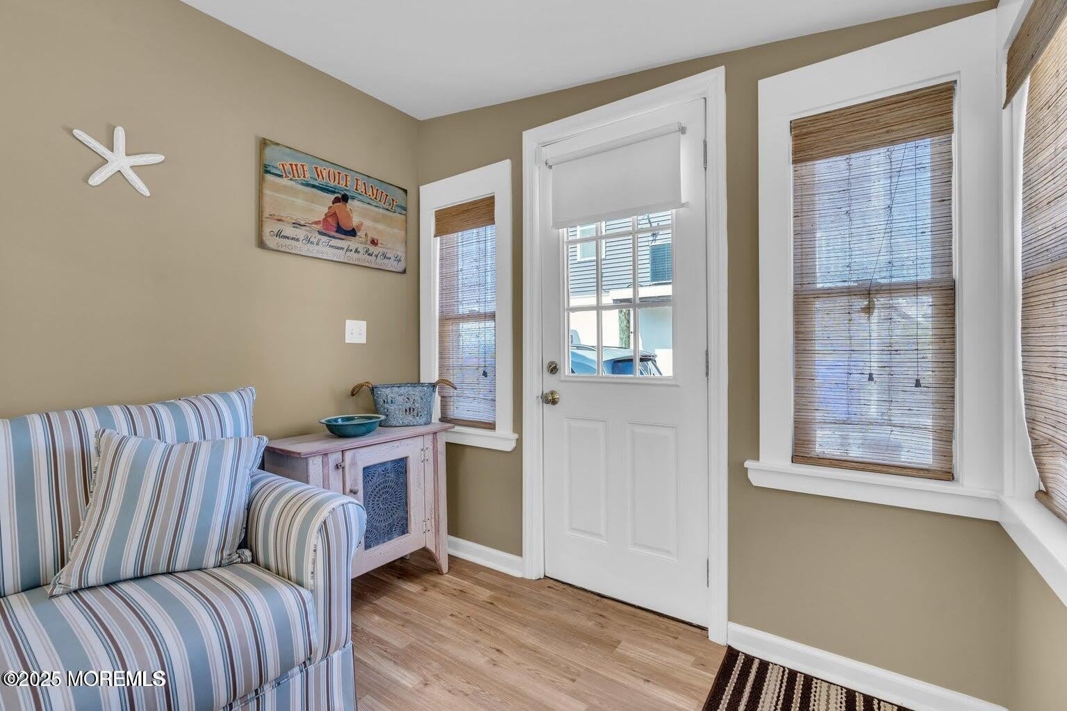 124 Mathis Drive – photo 1