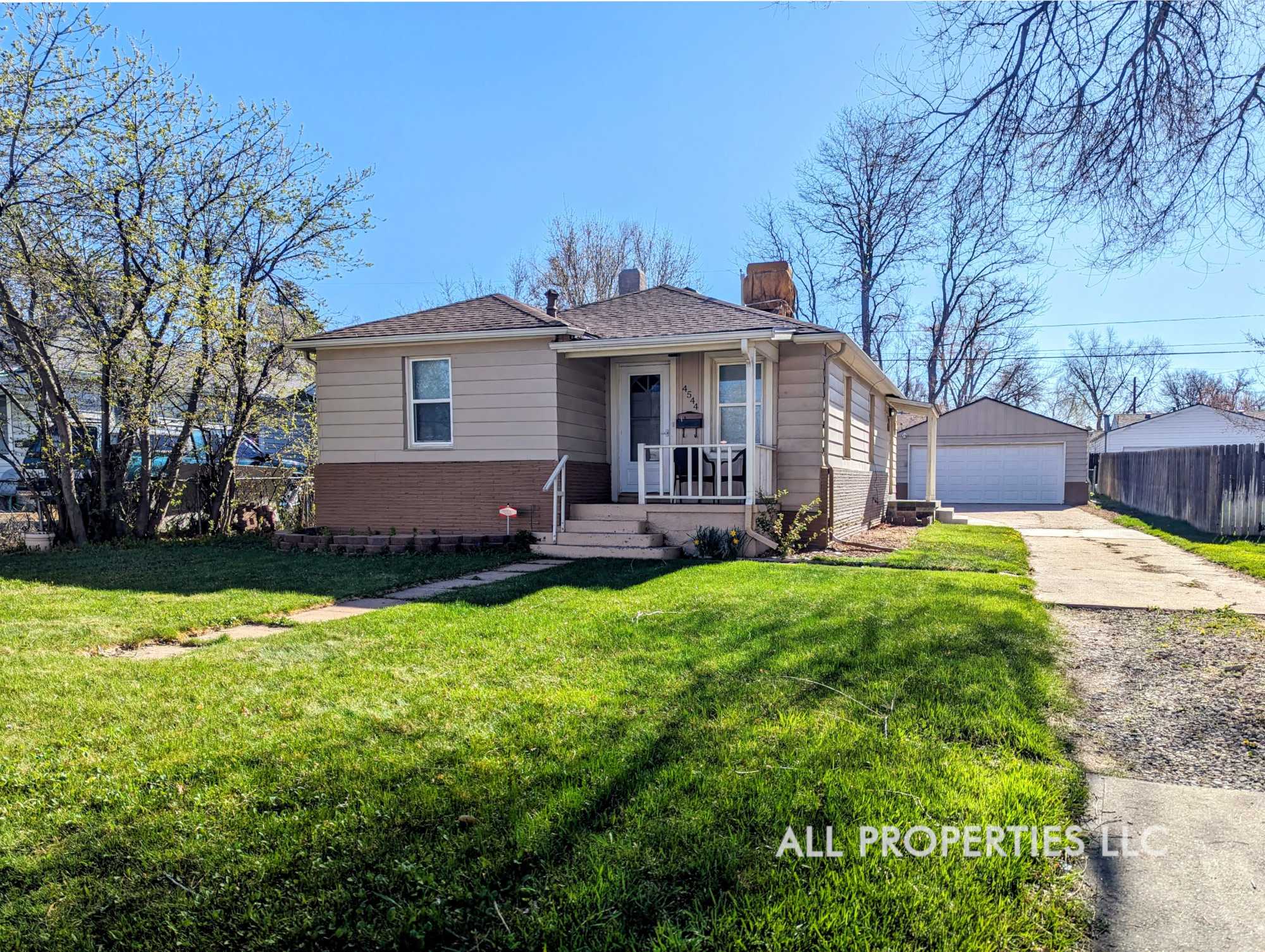 4544 S Grant St – photo 1 of 173