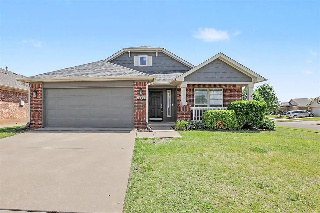 2520 Nw 182nd St – photo 1