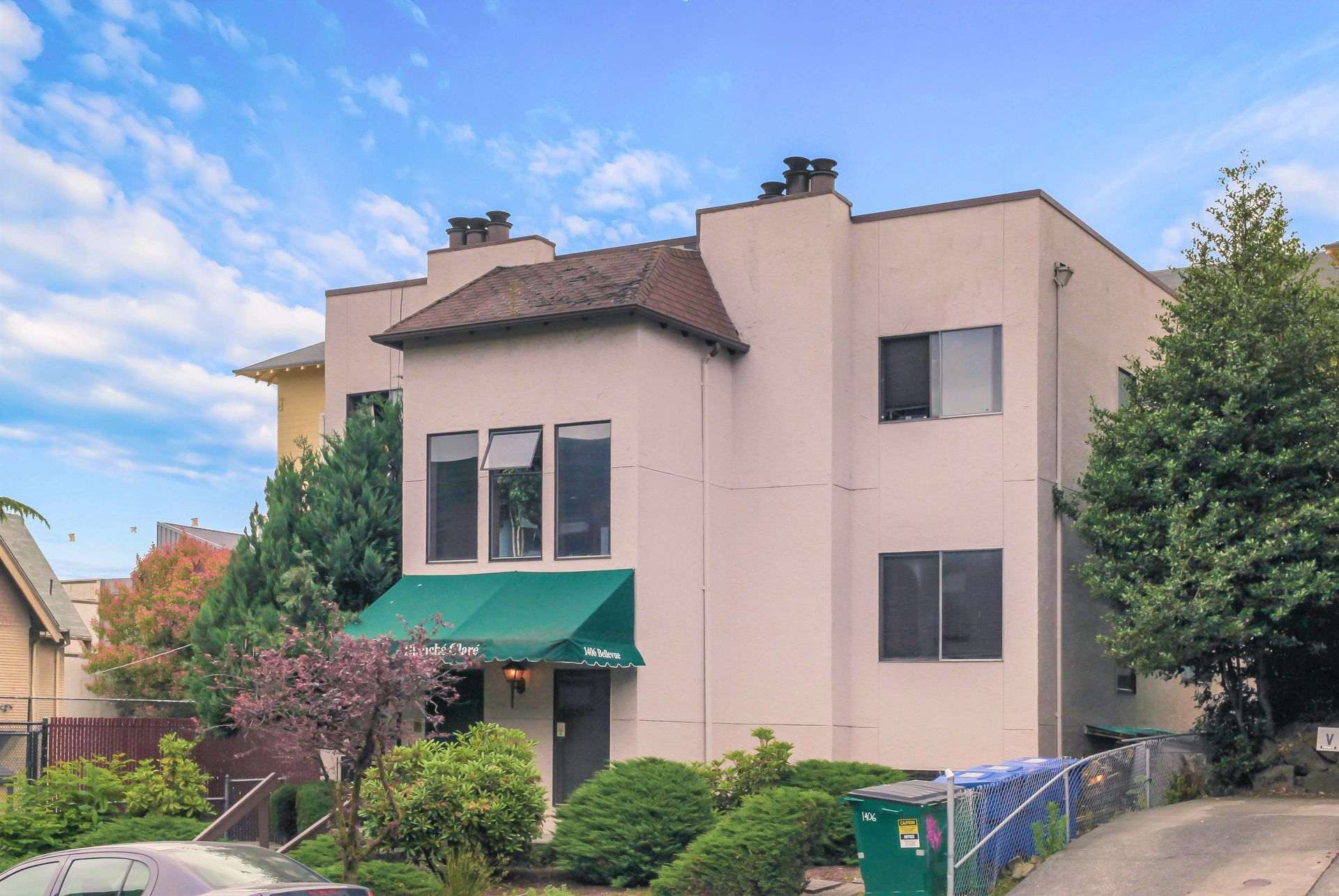 Blanche Clare Apartments – photo 1