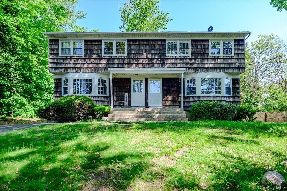 43 Evert Street – photo 1 of 30
