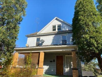 1244 S Seneca Ave – photo 1 of 6