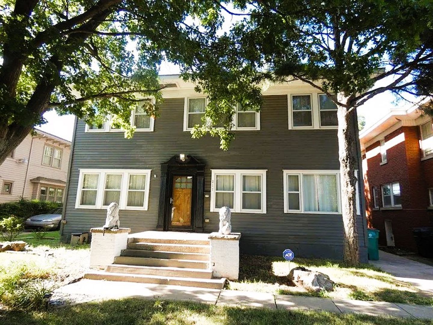 217 Nw 22. 3 bed. 2 bath, 1 car garage w/ storage – photo 1