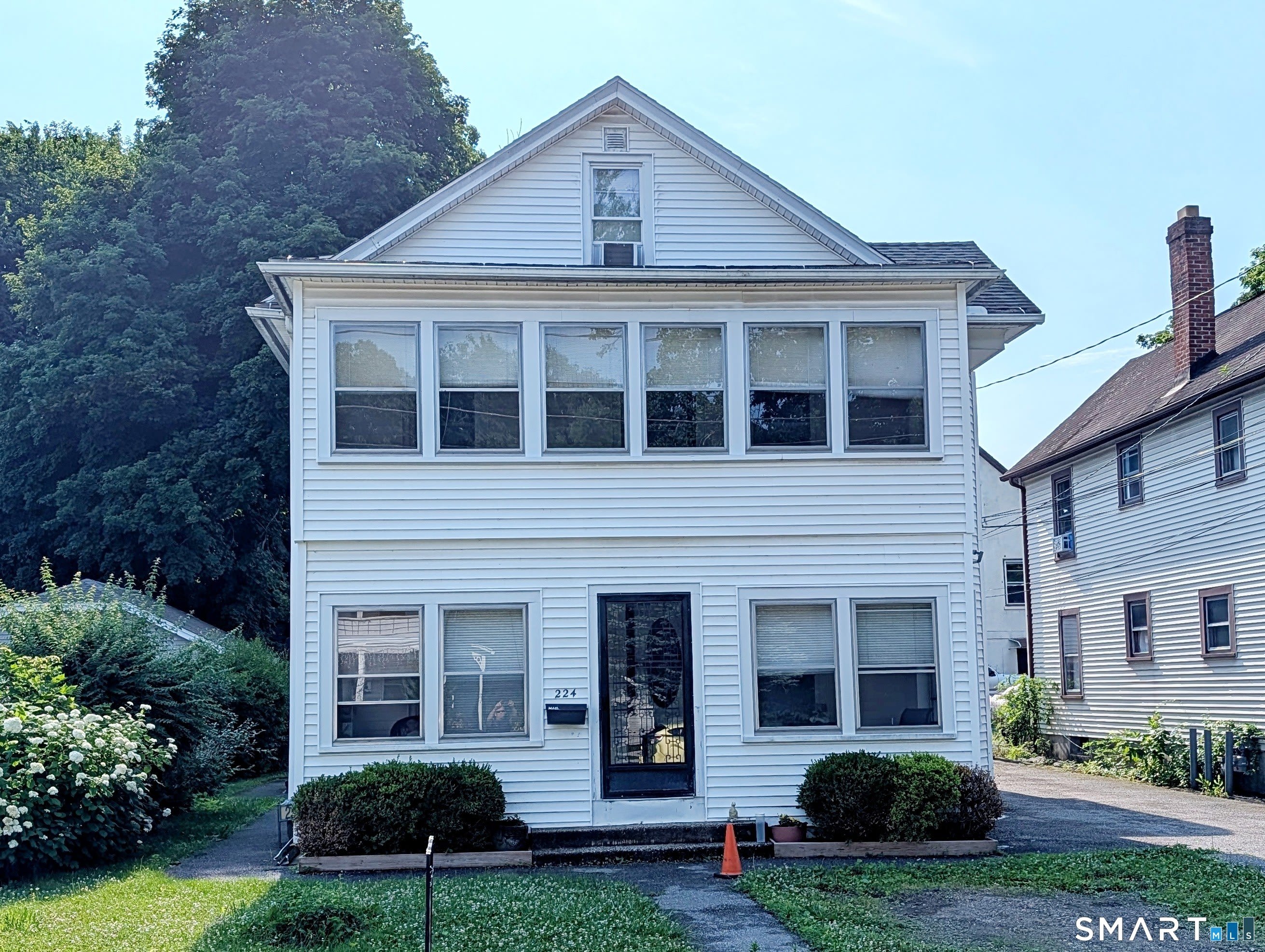 226 Brightwood Avenue – photo 1 of 22