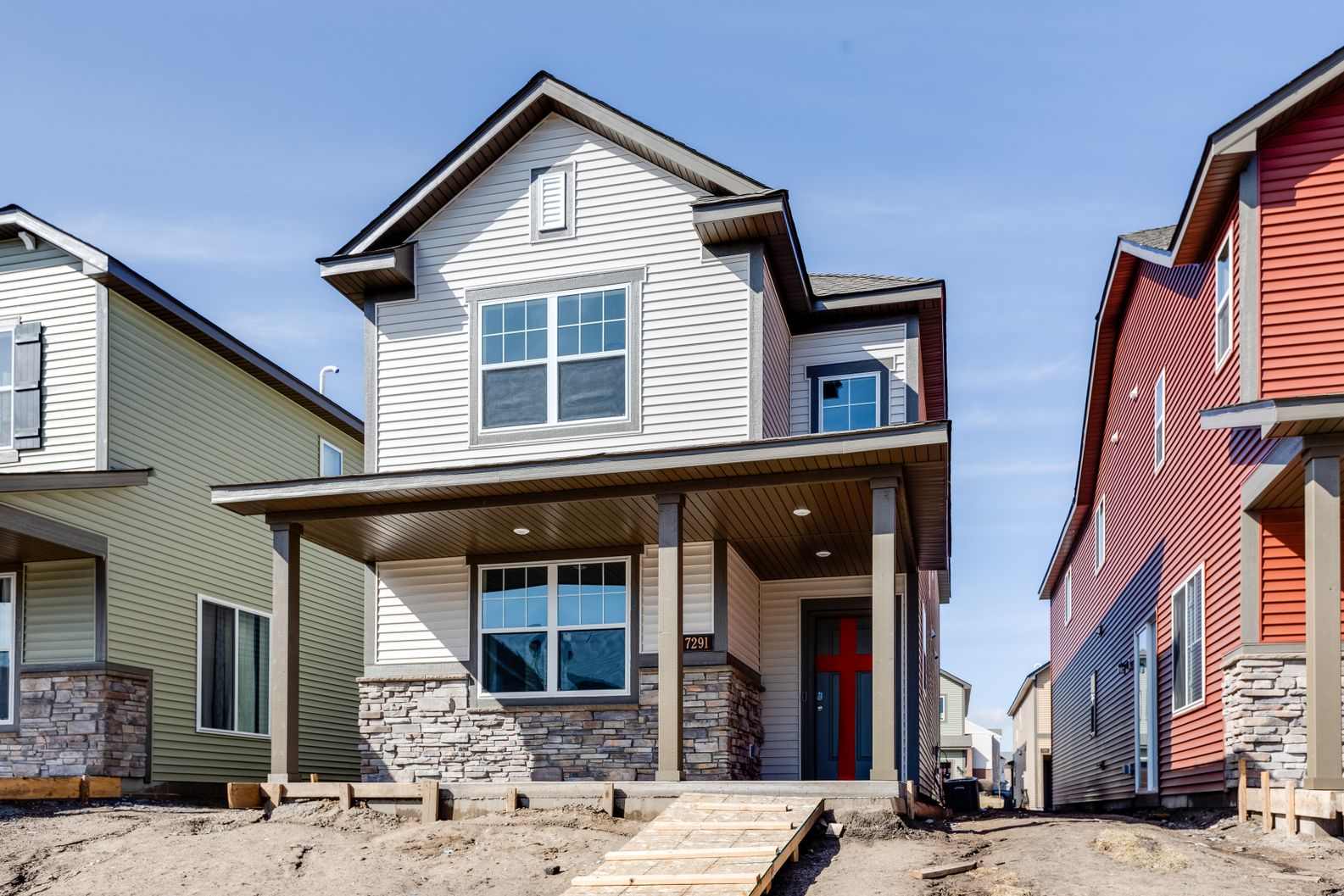7291 146th Avenue Northwest – photo 1 of 27