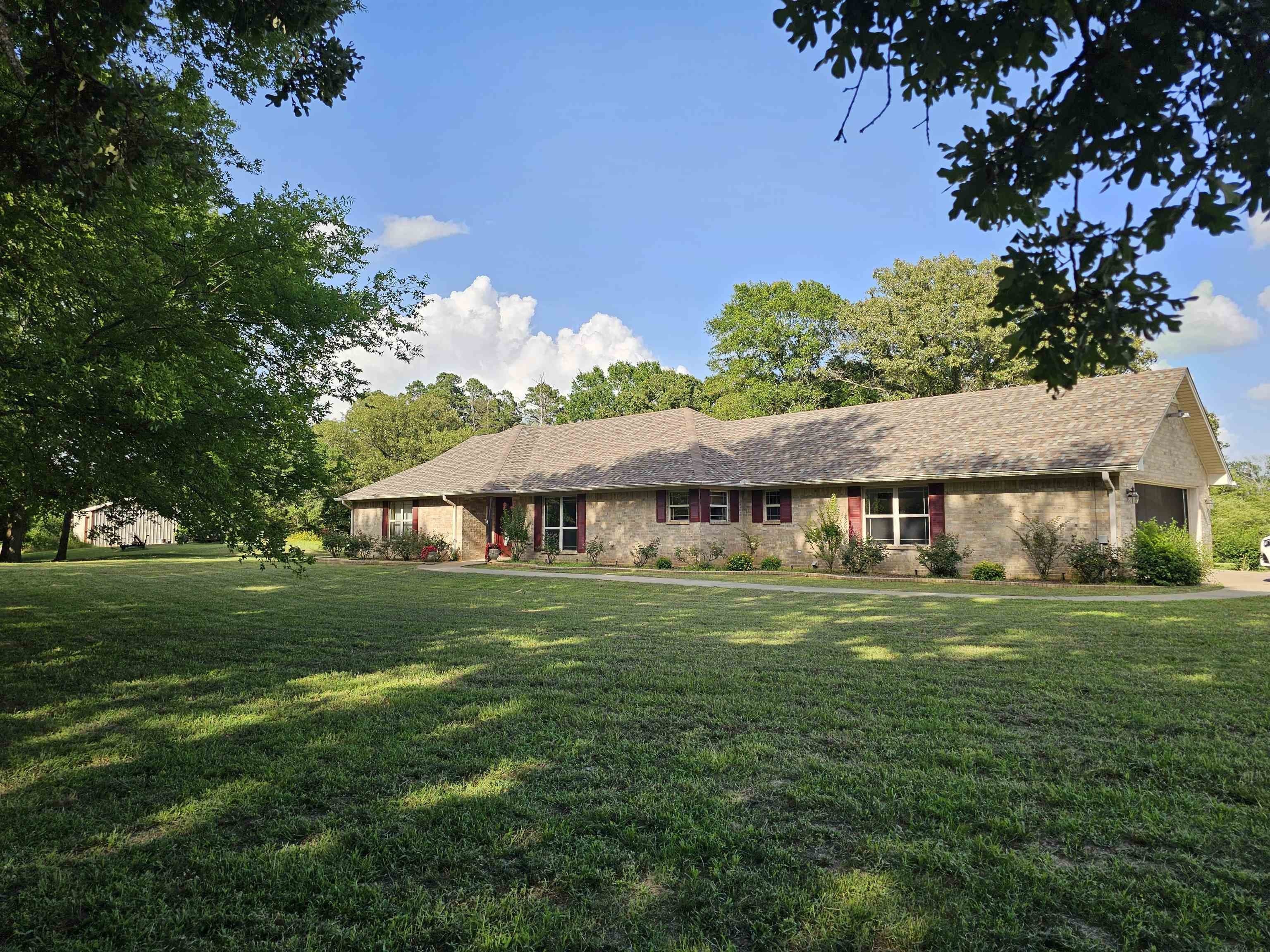 1316 E CR 236 – photo 1 of 25