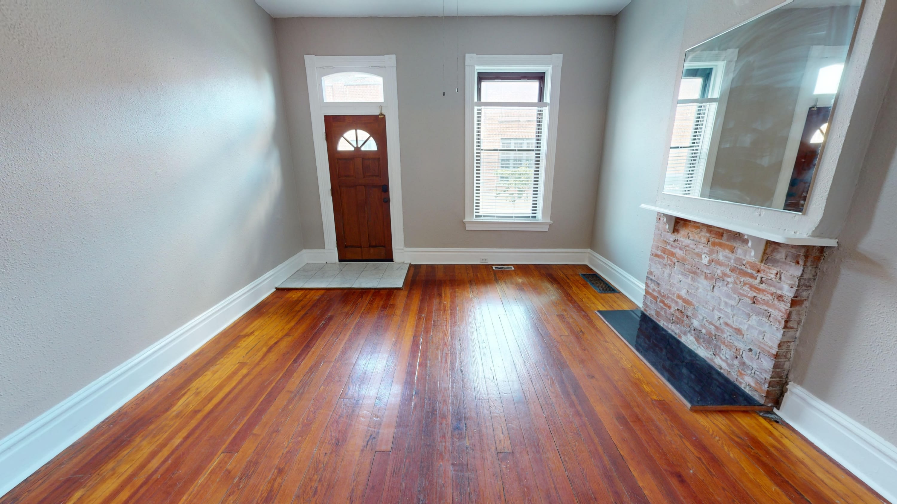 2407 S 9th St – photo 1