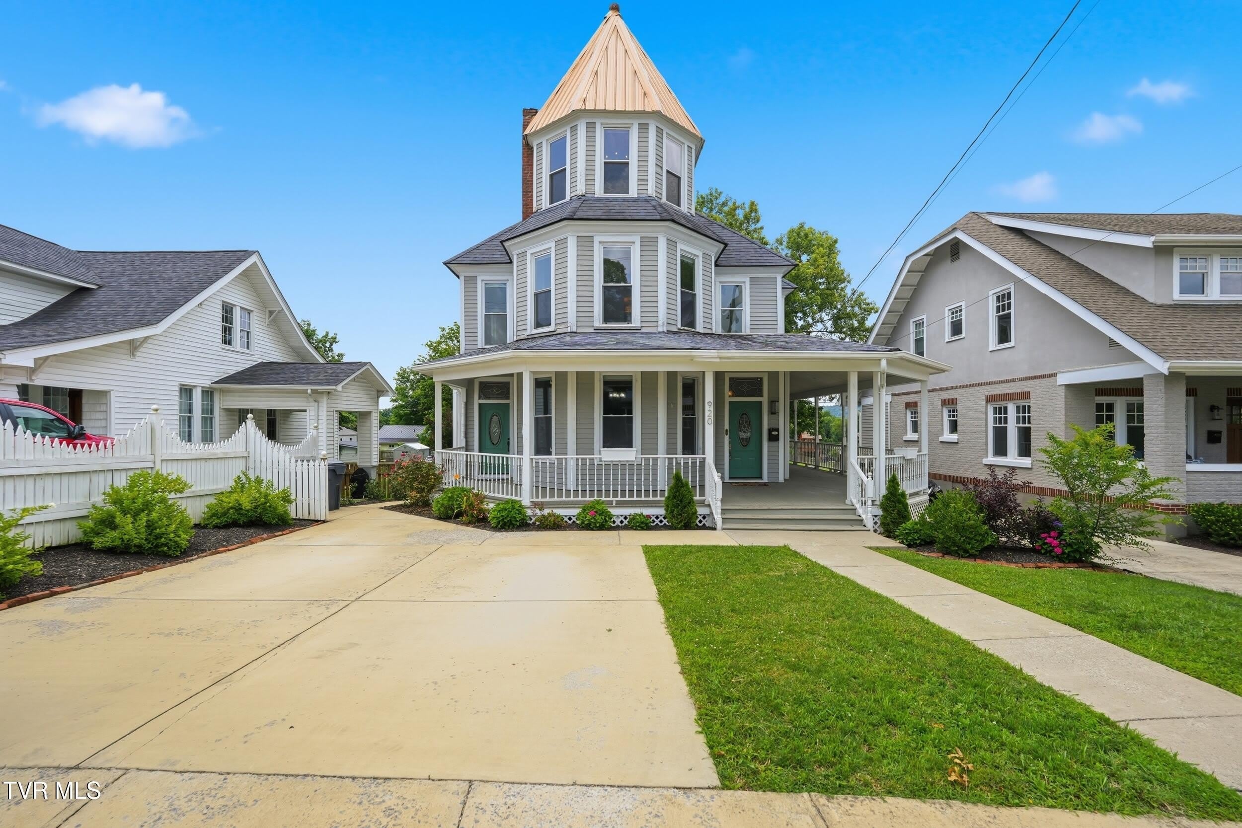 920 Pennsylvania Avenue – photo 1 of 41