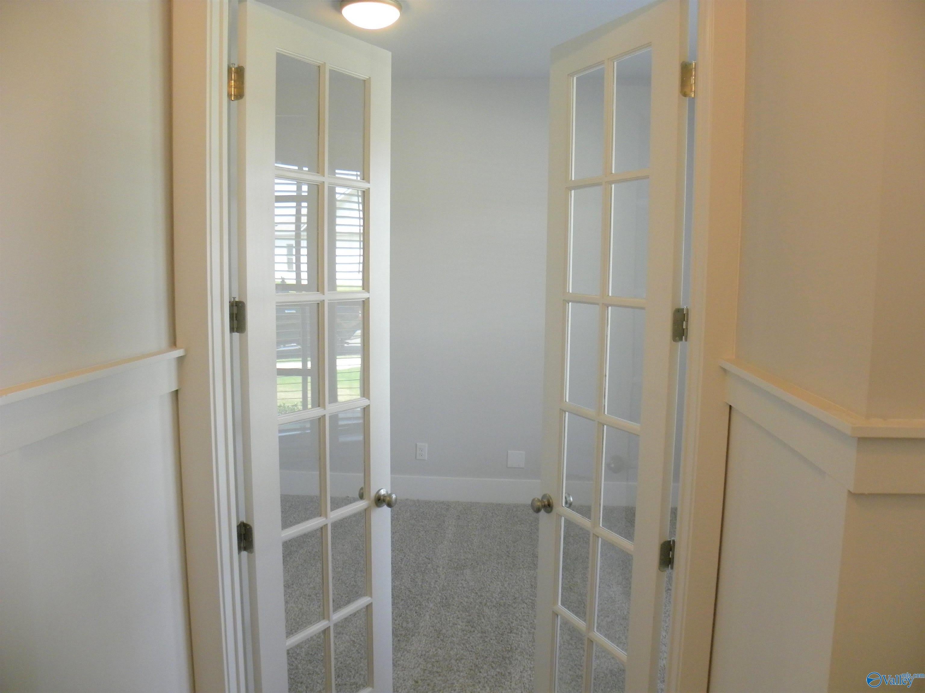 325 Silo Lane – photo 1