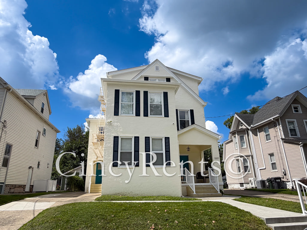 2225 Washington Ave – photo 1 of 115