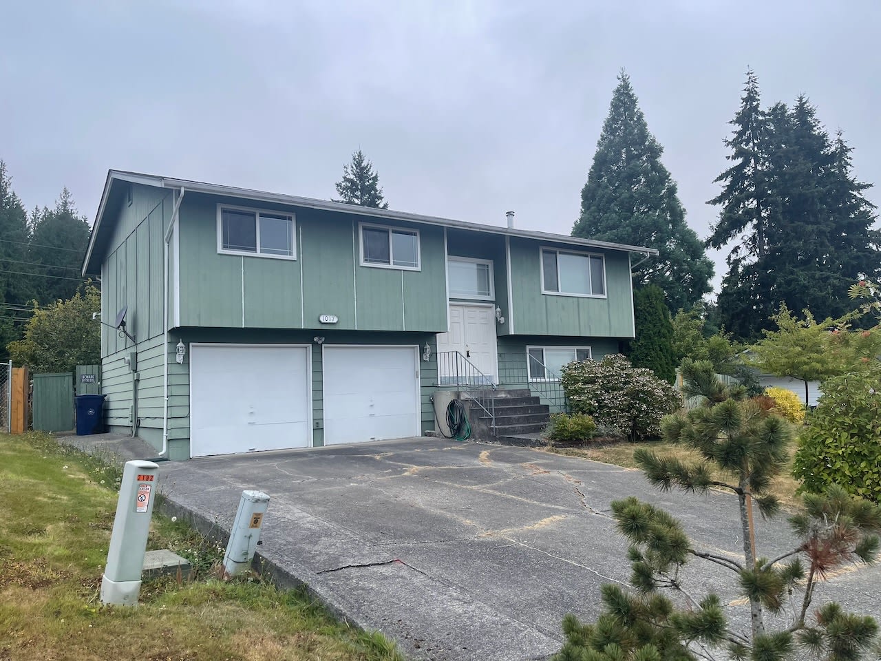 1017 North Viewmont Drive – photo 1 of 25