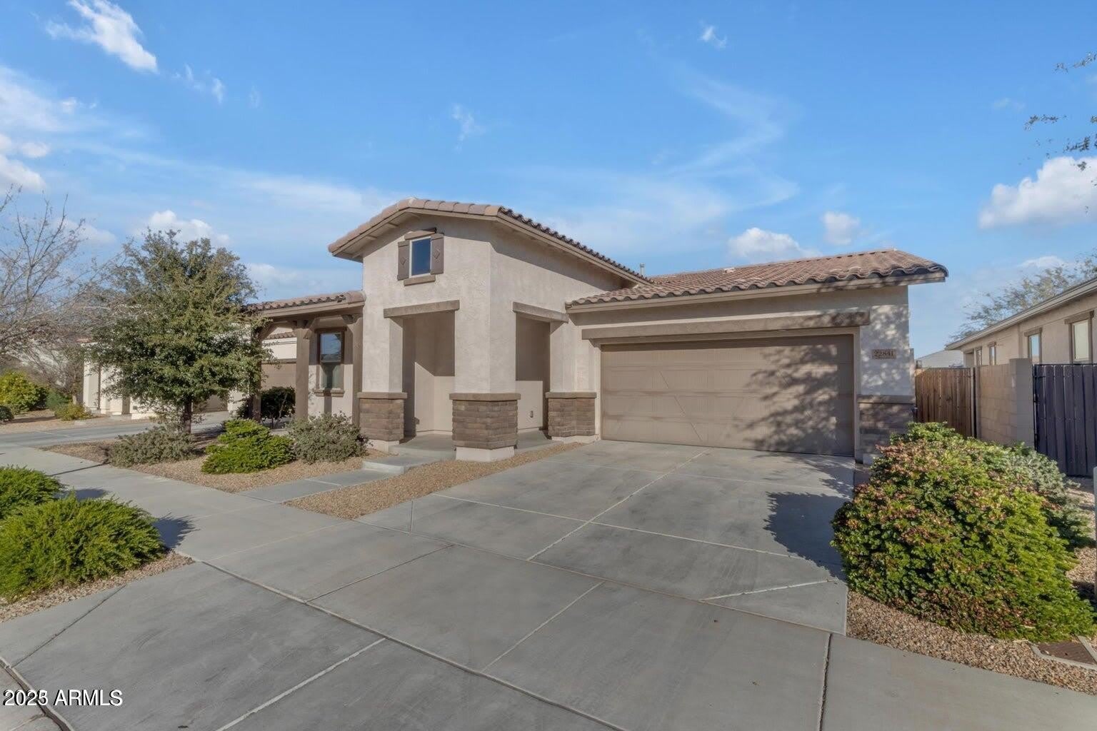 22841 S 225th Place – photo 1