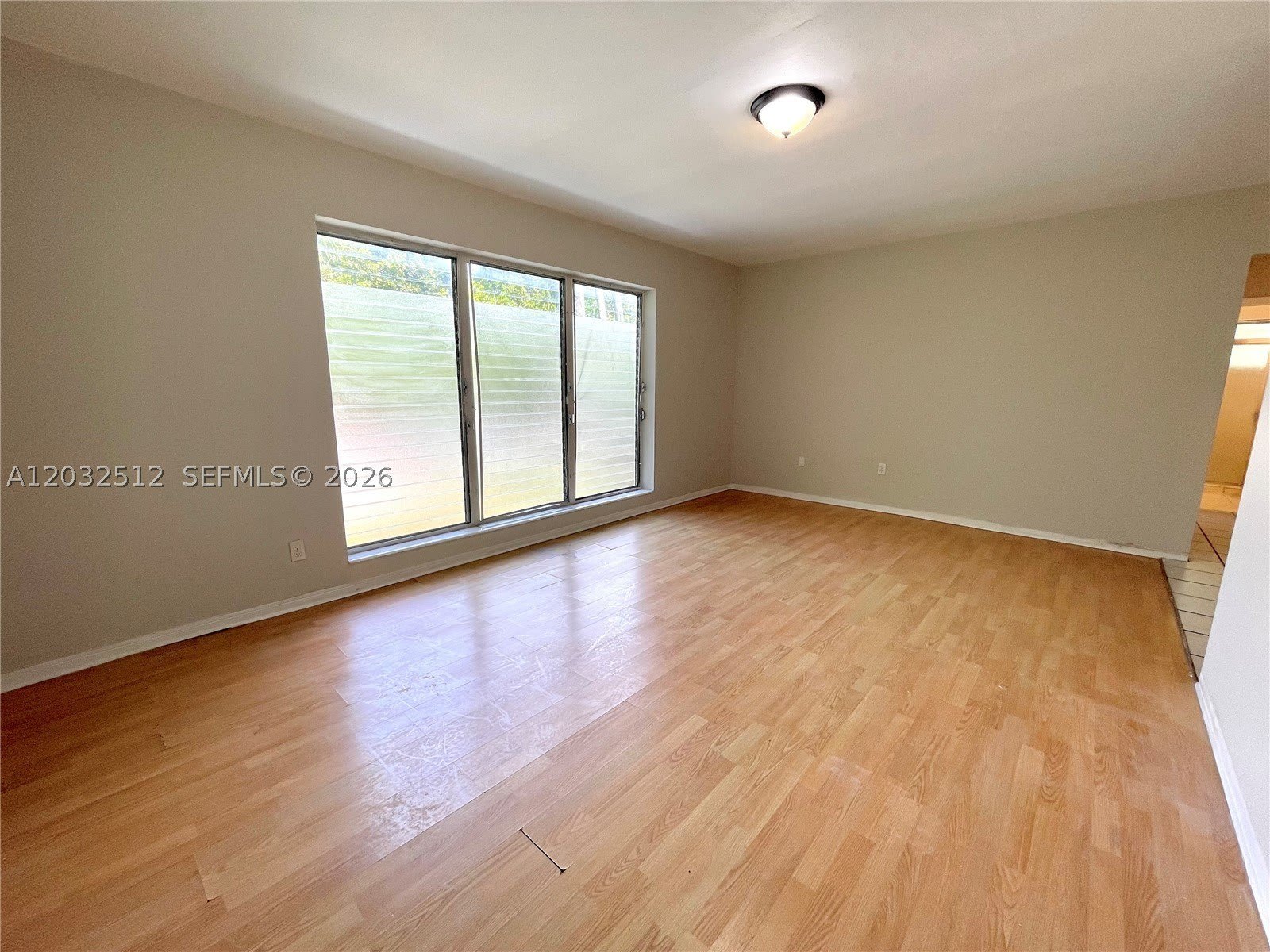 825 Euclid Ave – photo 1