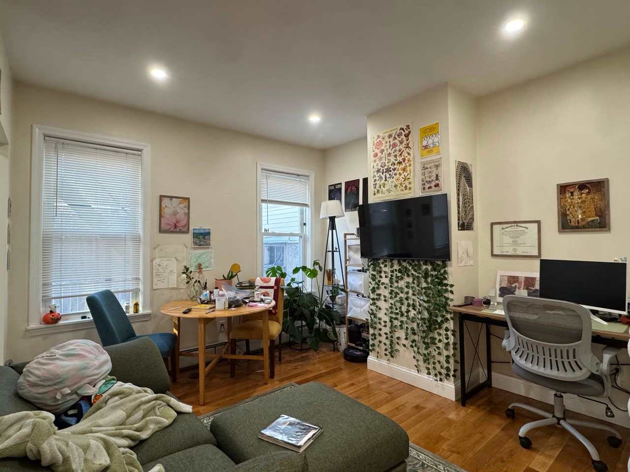 47 Cameron St – photo 1