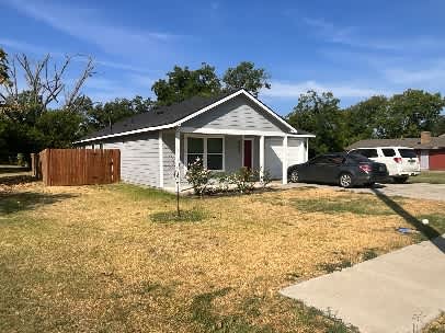 504 Thomas Street – photo 1 of 22