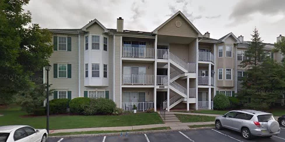 85 Clay Street – photo 1