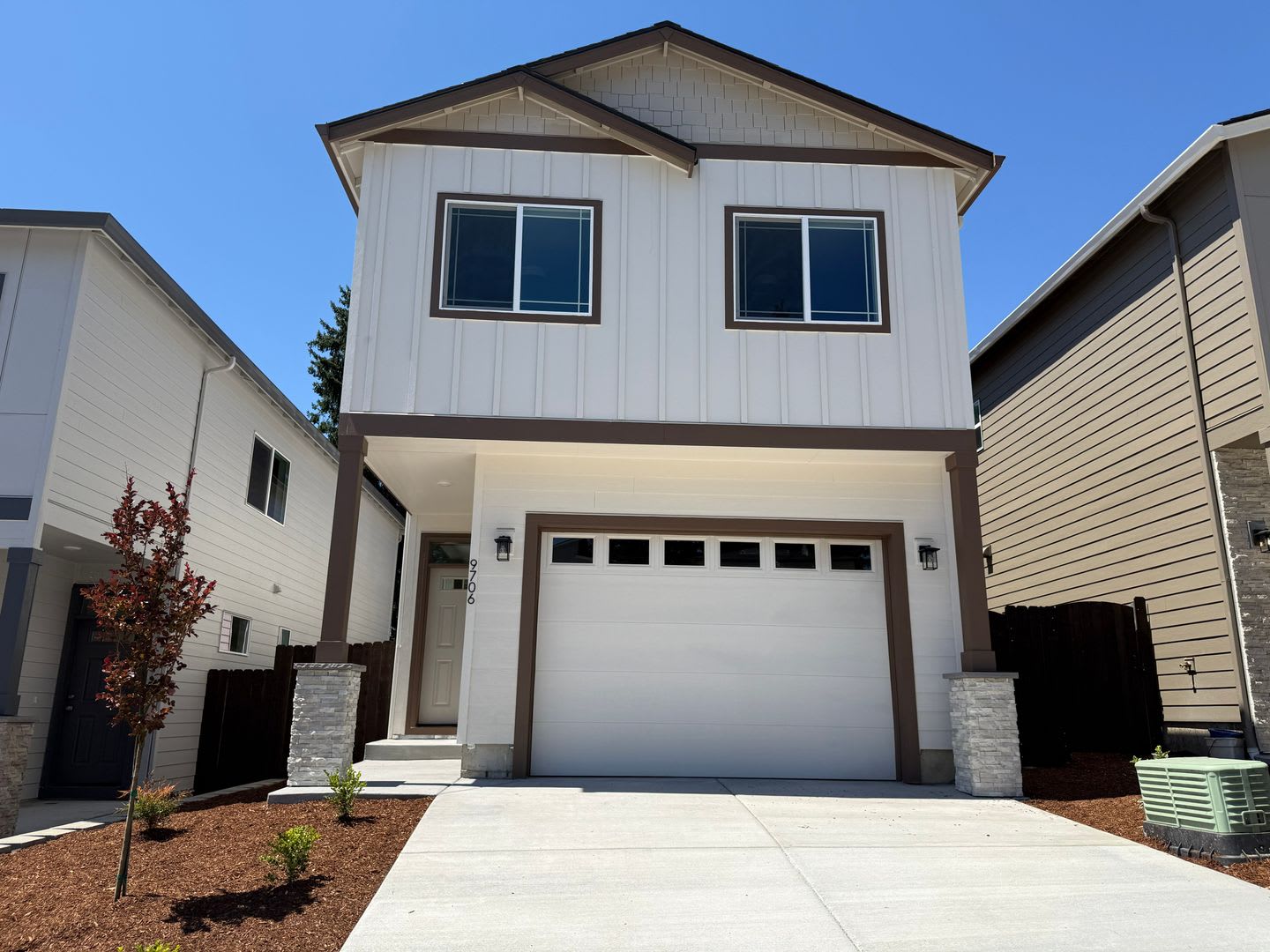 Beautiful Three Bedroom New Construction Home For Rent – photo 1 of 14