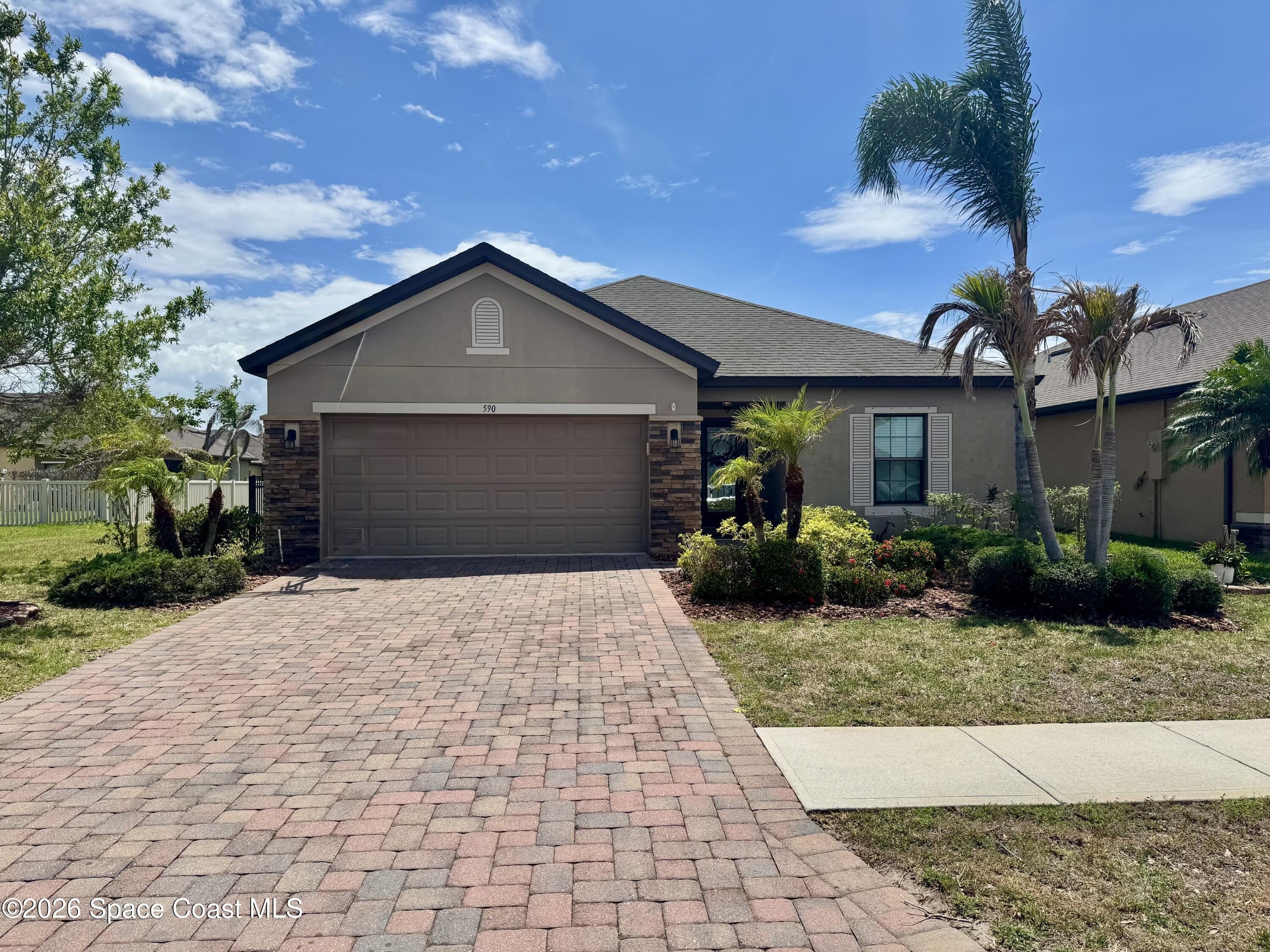 590 Trymore Drive SE – photo 1 of 22