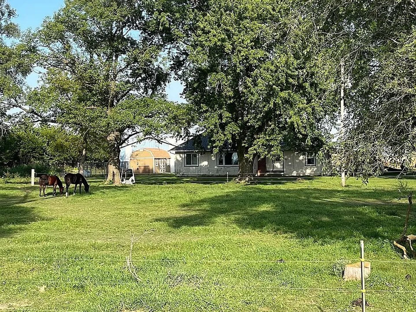 3006 250th Avenue – photo 1