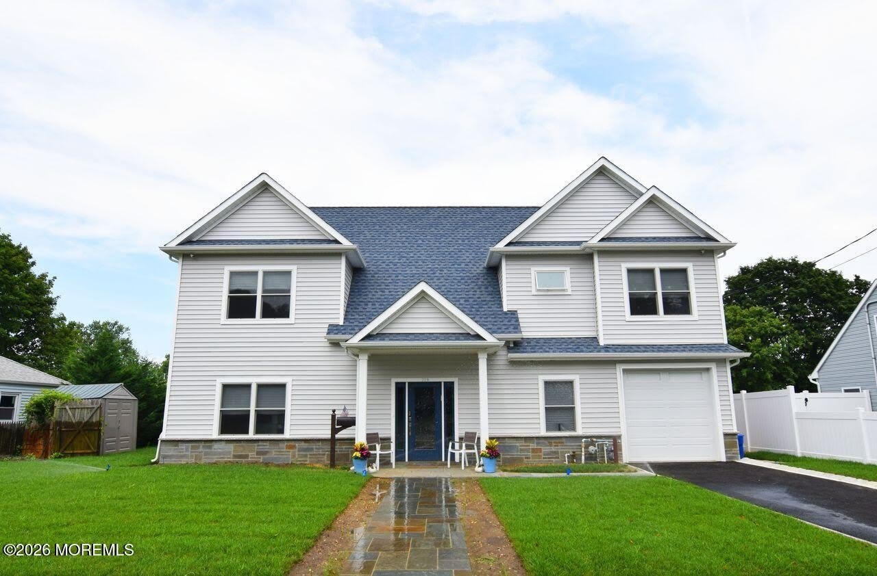 229 Lockwood Avenue – photo 1