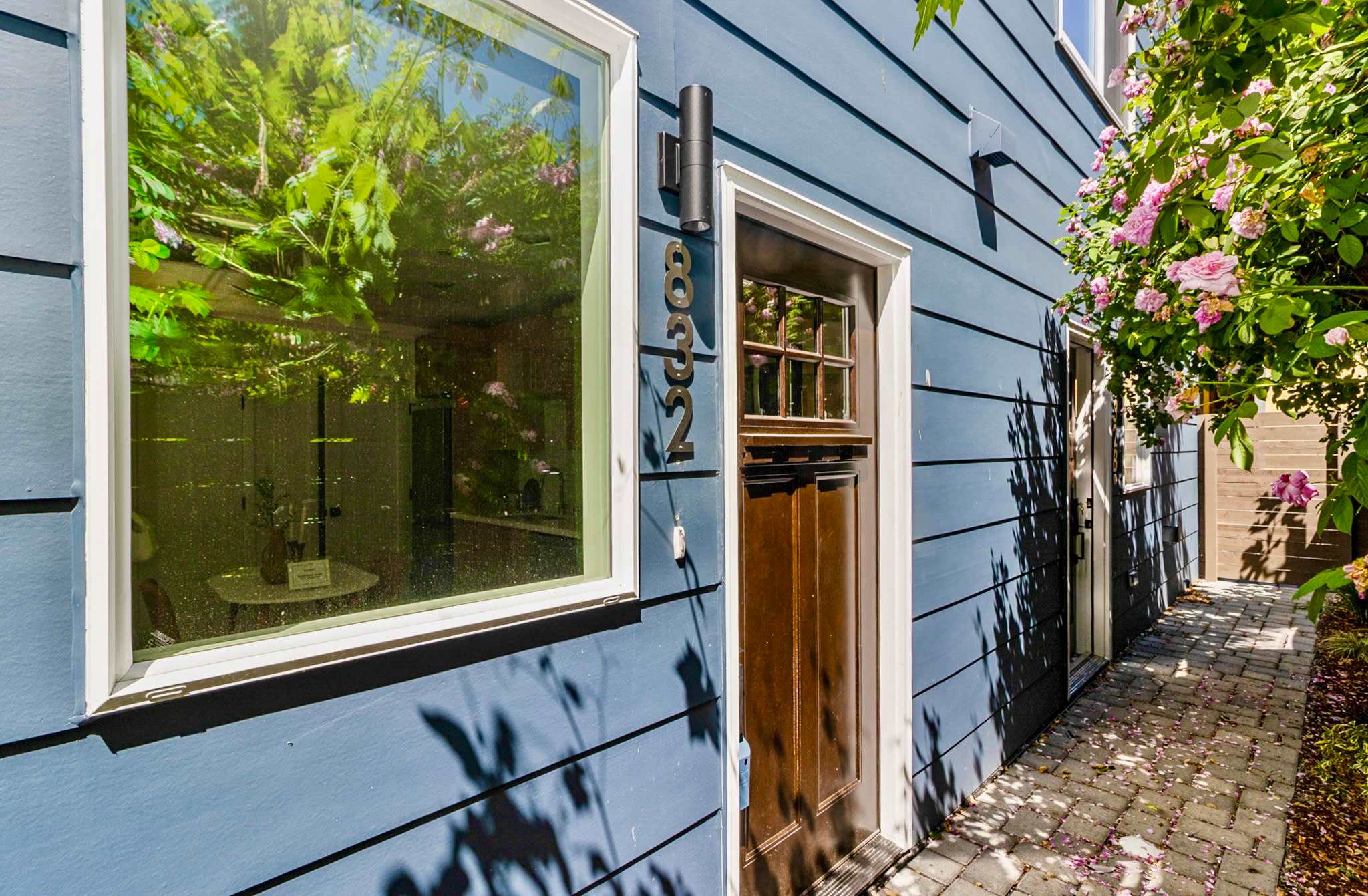 832 South Sullivan Street – photo 1