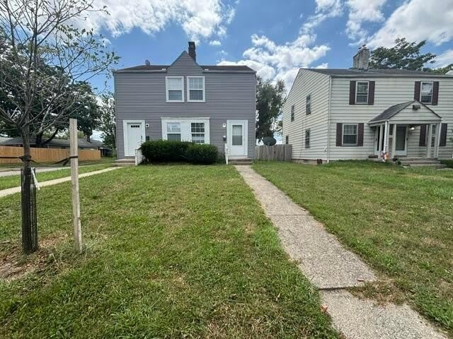751 E Mithoff Street – photo 1 of 9