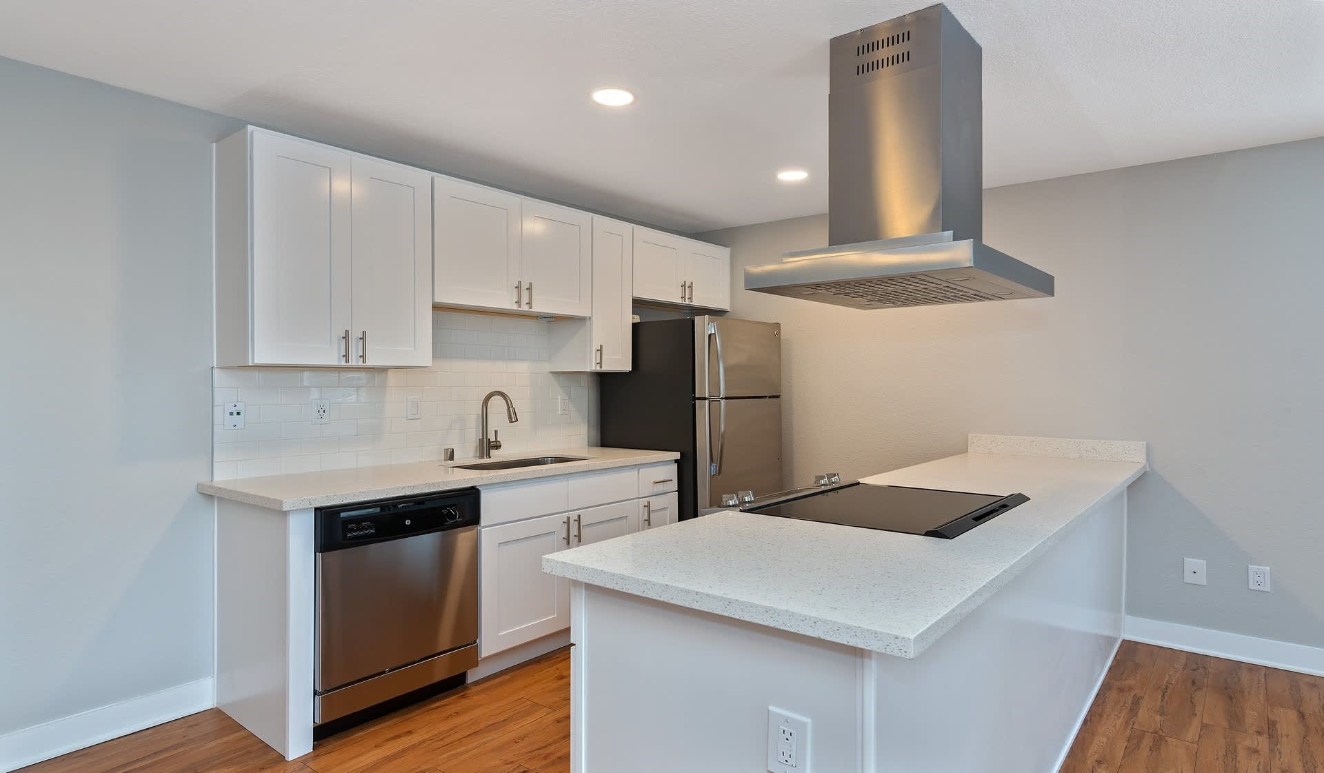 Hidden Cove Apartments – photo 1
