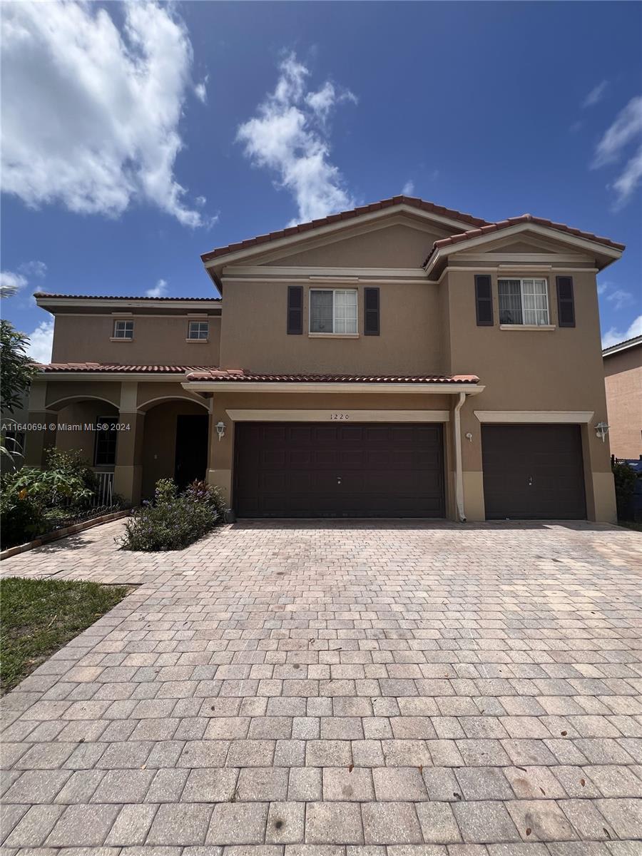 1220 NW 204th Street – photo 1