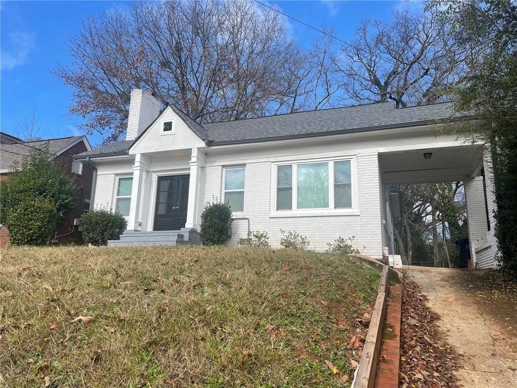 1619 Stokes Avenue SW – photo 1