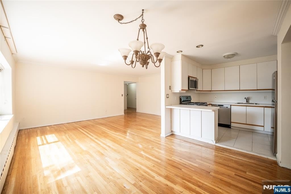 1575 Center Avenue – photo 1