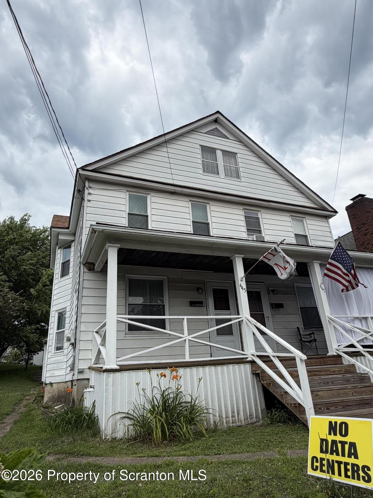 445 Main Street – photo 1 of 7