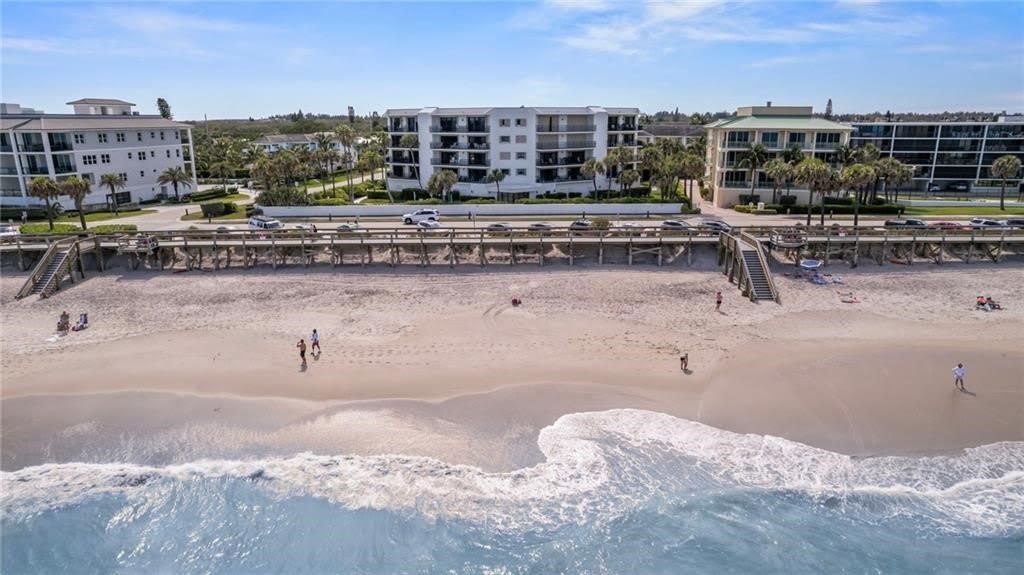 4101 Ocean Drive – photo 1