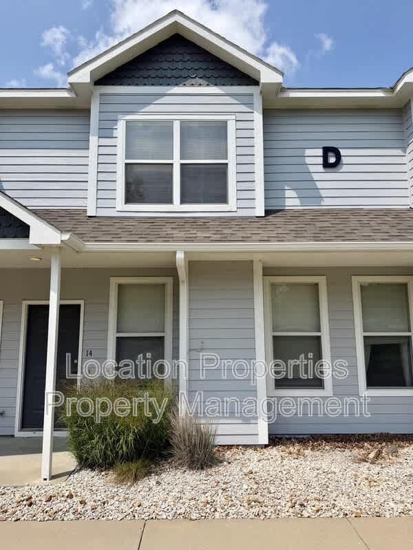 2201 Westdale Road D14 – photo 1 of 100