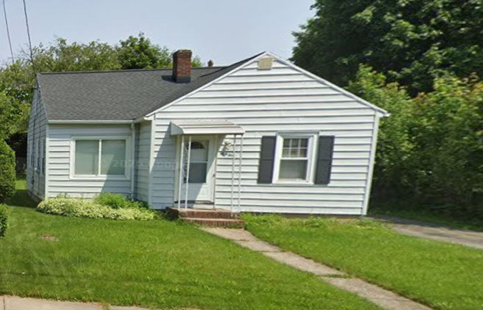 2 Bedroom House – photo 1