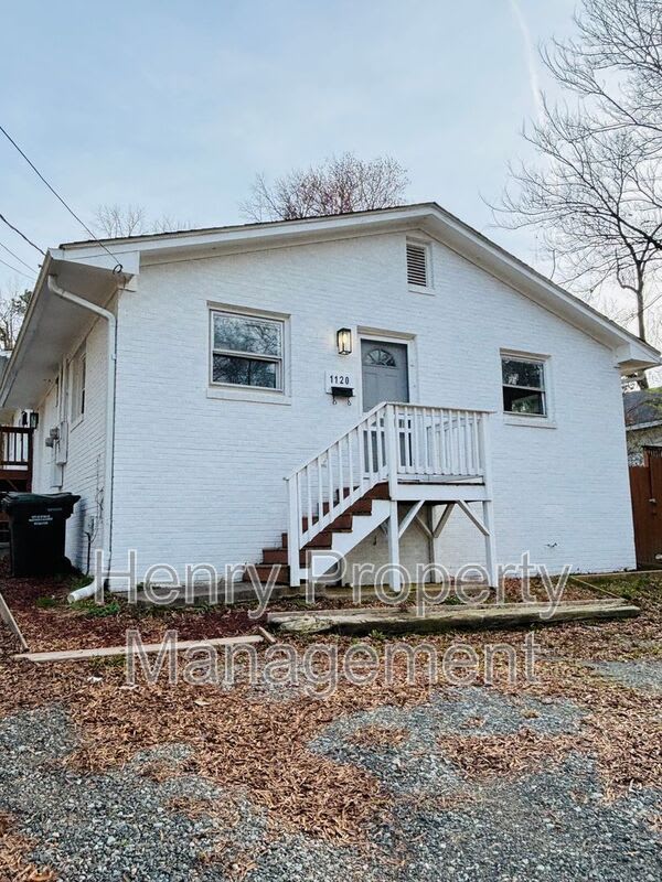 1120 Drew Street – photo 1