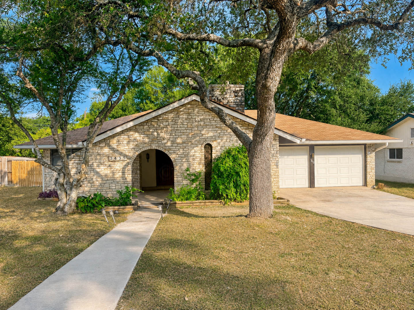 3435 Sugarhill, San Antonio, TX 78230 – photo 1