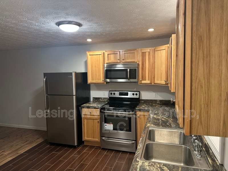 5208 Rocky Fork Road – photo 1 of 8