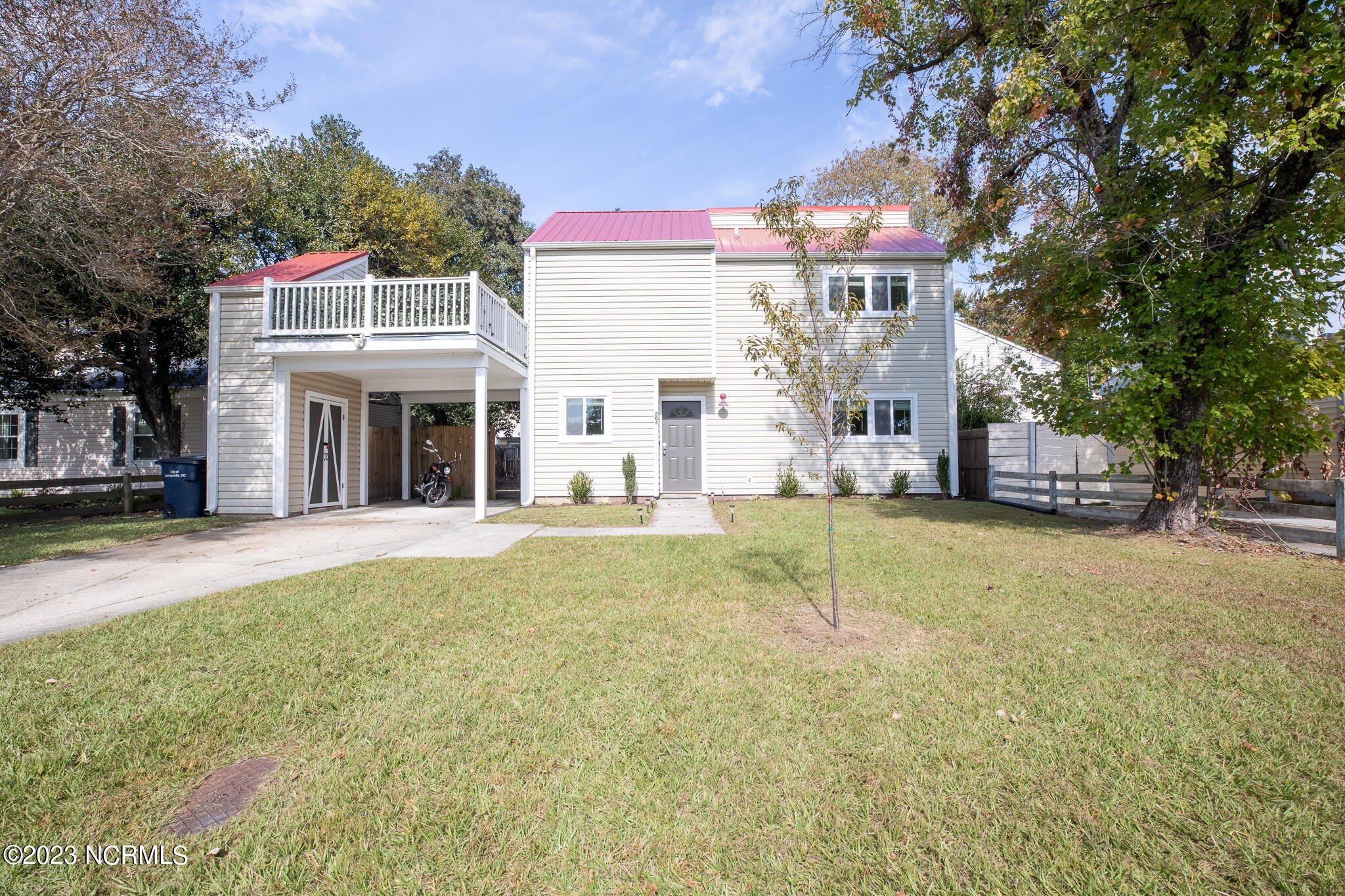 204 E Doris Avenue – photo 1 of 26