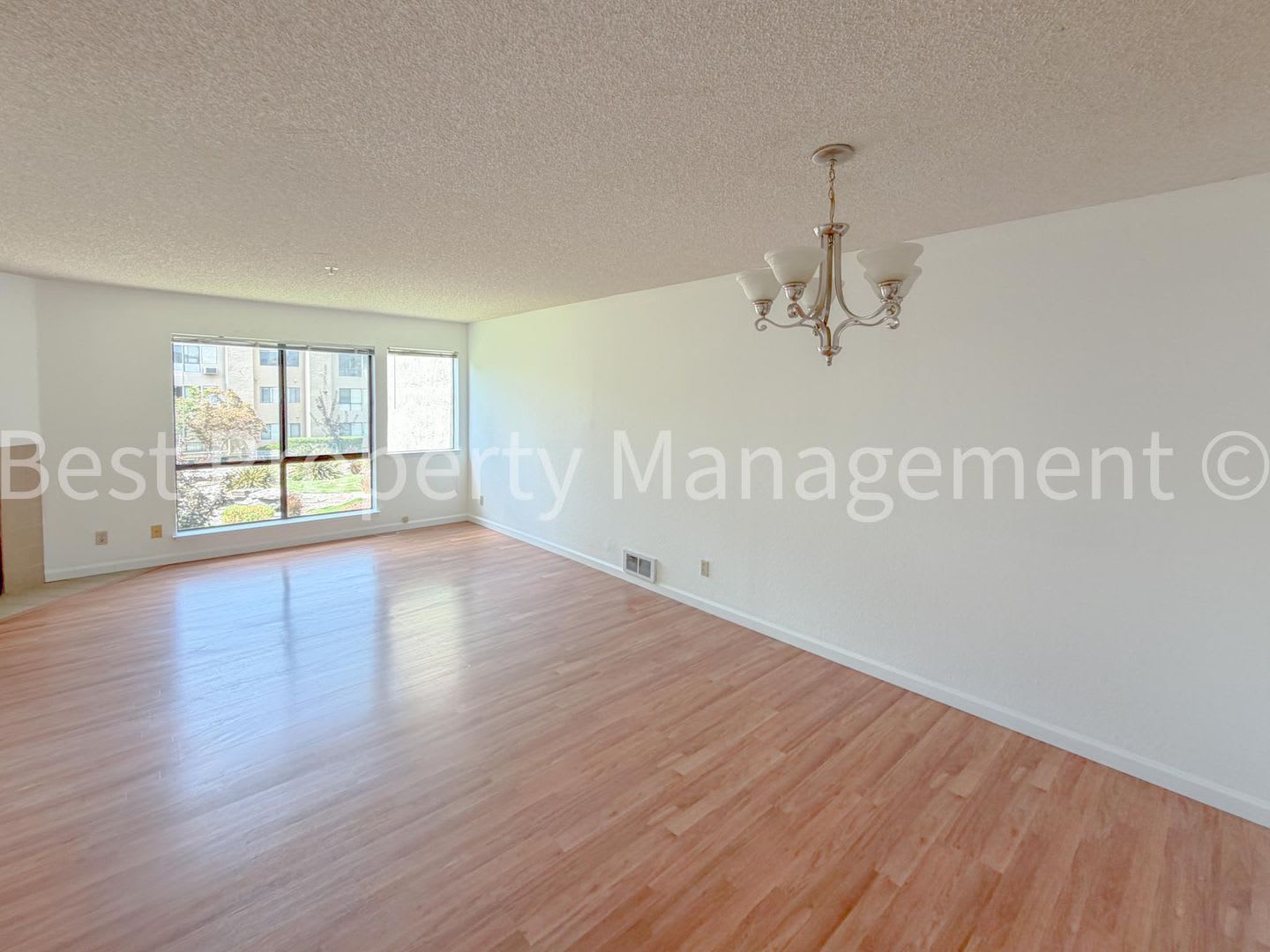 Perfect Shape Adobe Hills Condo Next To Fremont Bart – photo 1 of 256