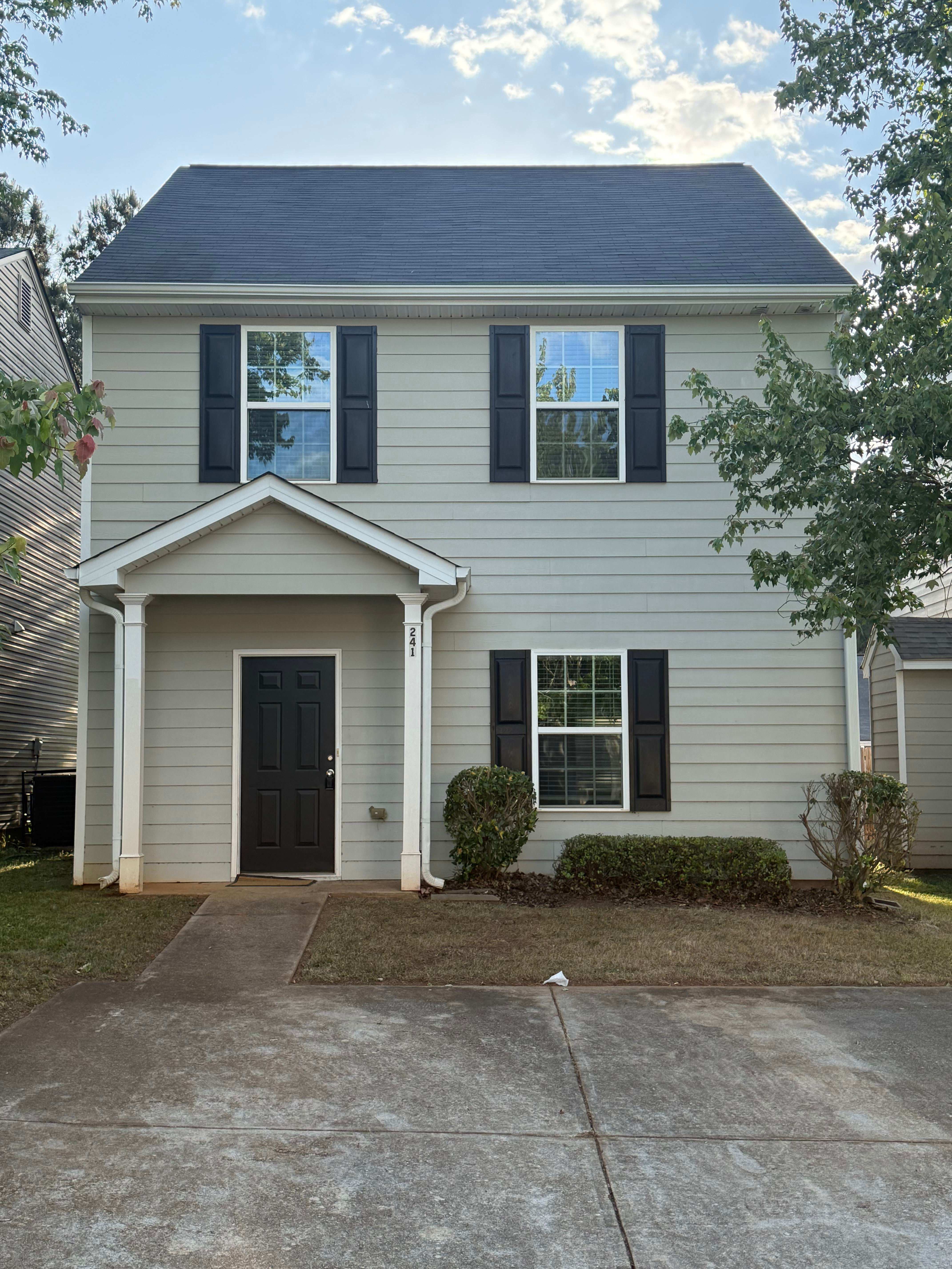 241 Coral Cir – photo 1